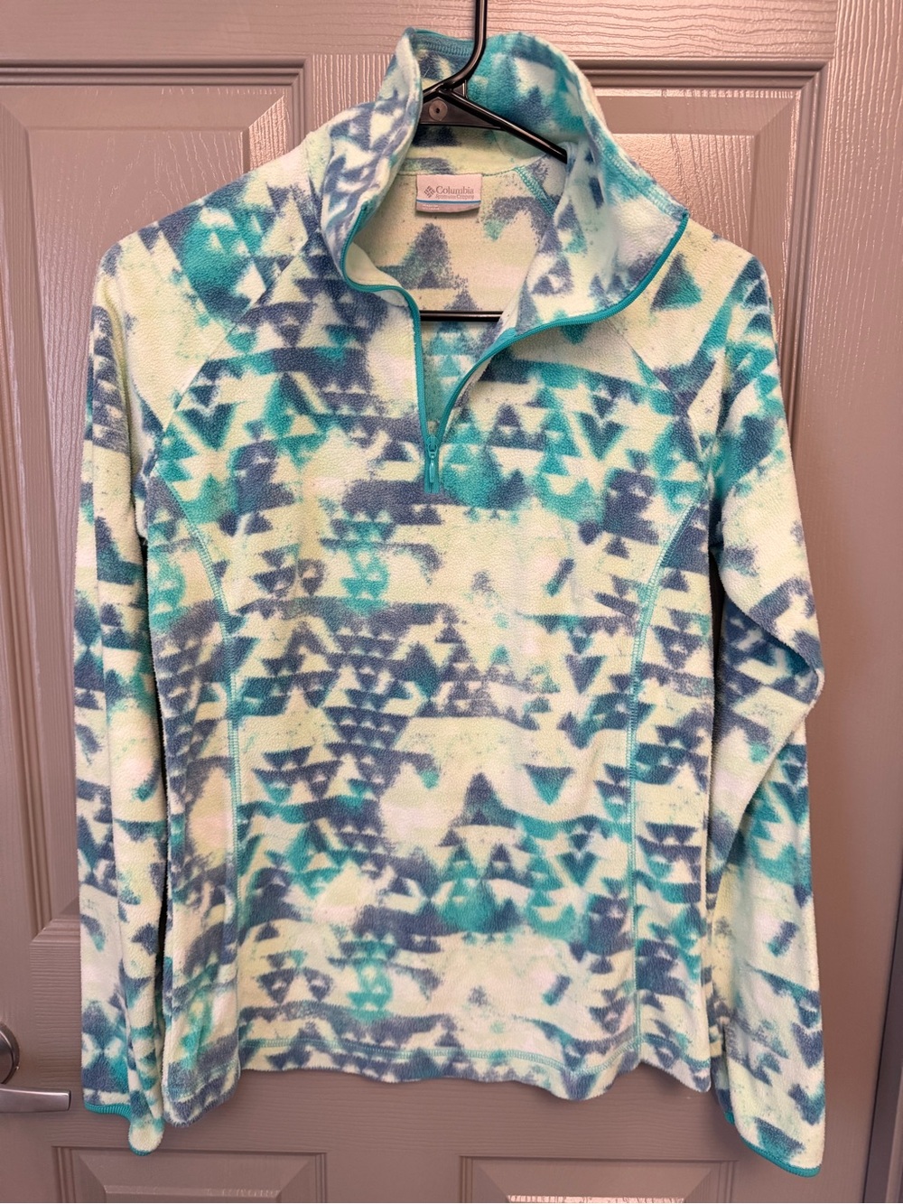 Columbia Teal, Aqua & White Geometric Quarter-Zip Fleece